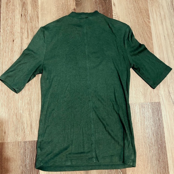 Emerald Green High-neck T-shirt - Picture 1 of 4